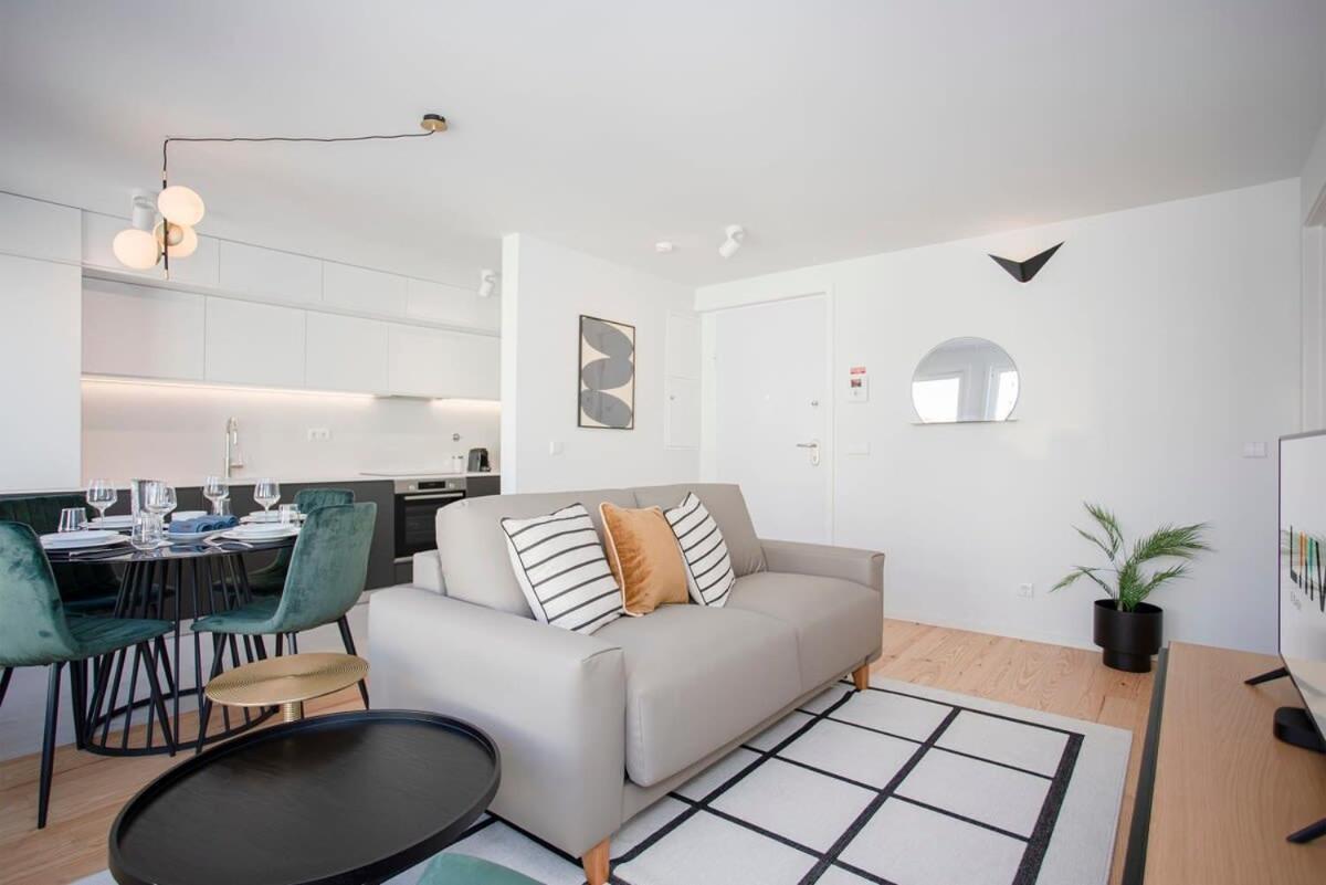 Liiiving In Porto-Modern & Glam Rooftop Apartment المظهر الخارجي الصورة